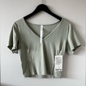 Lululemon Nulu Cropped Slim Yoga SS